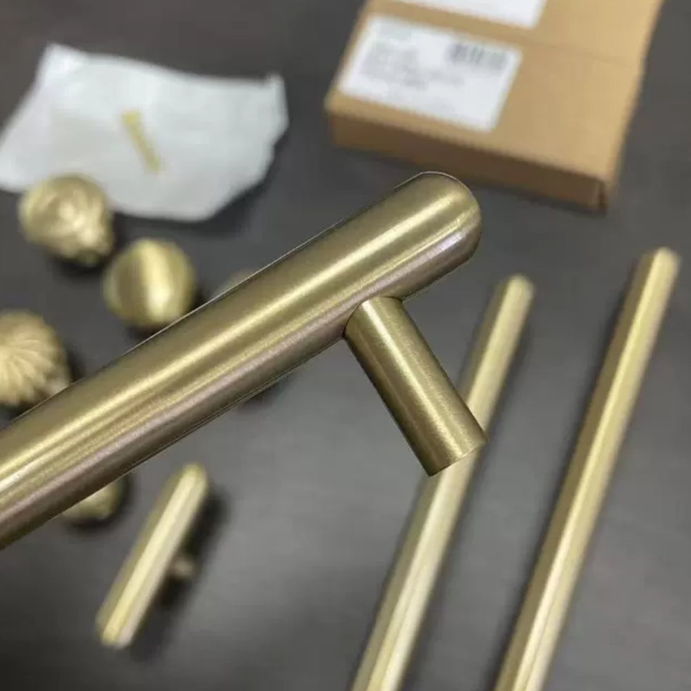 HAZE - Brushed Brass 6.25" Cabinet Pulls