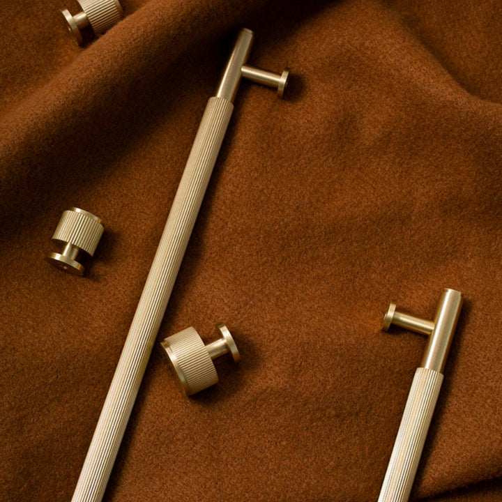 MIST - Brushed Brass 7.5" Cabinet Pulls