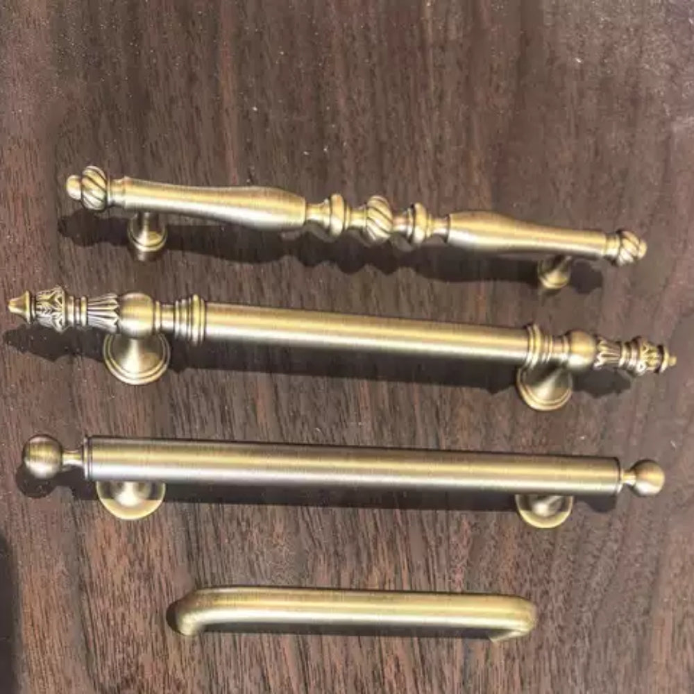 MOUNT - Antique Brass 3.75" Knobs and Pulls