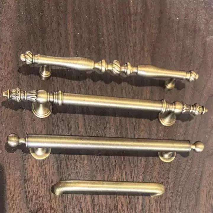 MOUNT - Antique Brass 3.75" Knobs and Pulls