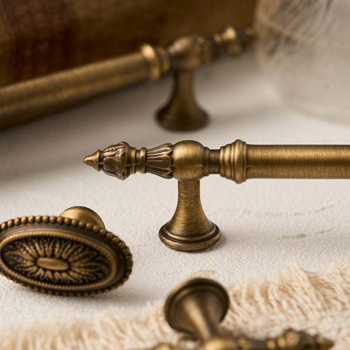 MOUNT - Antique Brass 3.75" Knobs and Pulls