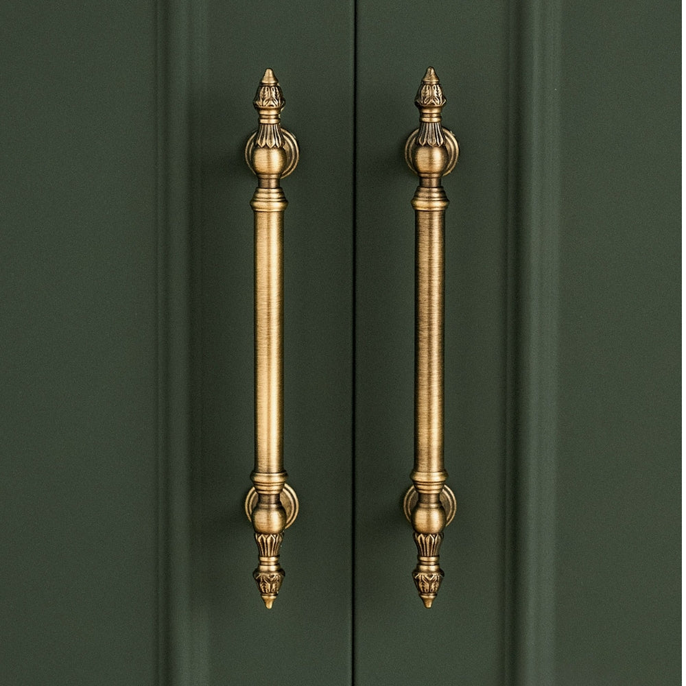 MOUNT - Antique Brass 3.75" Knobs and Pulls