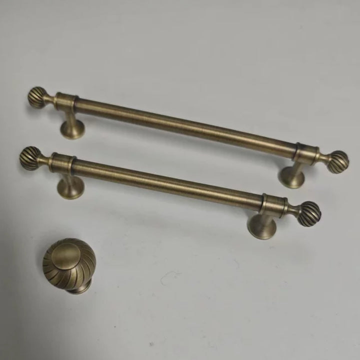 Antique brass 3.75-inch cabinet knobs and pulls — view 07